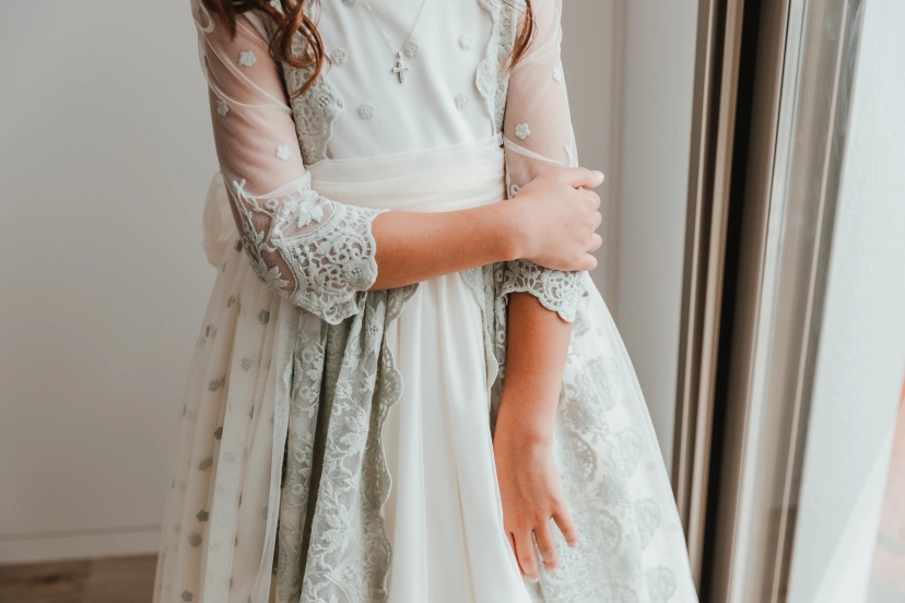 Foto portada vestido de comunión niña - Foto 16