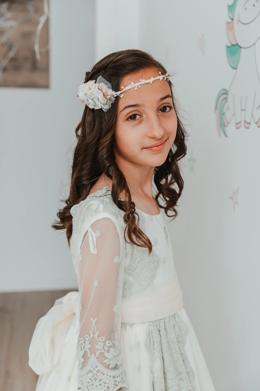 Foto portada vestido de comunión niña - Foto 20